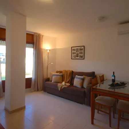 Apartment Lets Holidays Terrace *